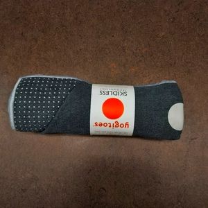 NWT YOGITOES YOGA MAT TOWEL